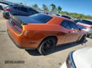 ✅ 2011 Dodge Challenger R/T Classic • VIN: 2B3CJ5DT7BH574199 • Lot: 71106265. Wystawiony na Copart z przebiegiem Nie podano. Bezpłatny archiwum sprzedaży aukcyjnych z USA i szczegółowy raport historii pojazdu na DreamBid. Zdjęcie 3.