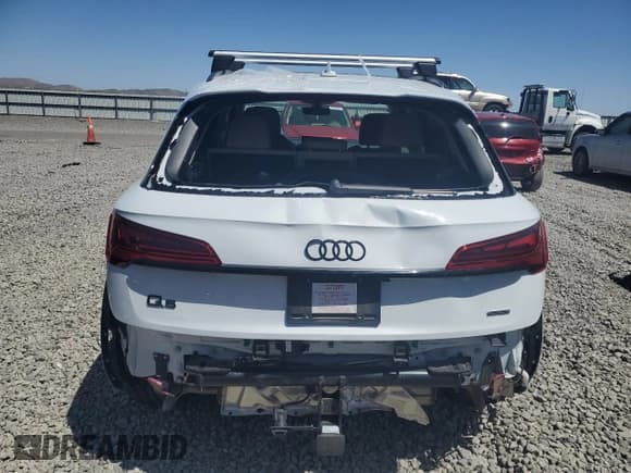 ✅ 2023 Audi Q5 S line Prestige • VIN: WA1FAAFY1P2197568 • Lot: 58083445. Wystawiony na Copart z przebiegiem Nie podano. Bezpłatny archiwum sprzedaży aukcyjnych z USA i szczegółowy raport historii pojazdu na DreamBid. Zdjęcie 6.