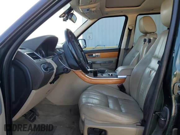 ✅ 2010 Land Rover Range Rover Sport HSE Lux • VIN: SALSK2D47AA232580 • Лот: 84036645. Опубликован ранее на Copart с пробегом 180 830 миль. Бесплатный доступ к архиву аукционных продаж из США и подробный отчёт об истории автомобиля на DreamBid. Изображение 7.