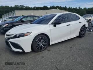 2022 Toyota Camry SE с VIN 4T1G11BK3NU061466, выставлен на аукционе Copart как лот 65036965 с пробегом 52 958 миль миль и Списание • Salvage title. История ставок и продаж доступна на DreamBid. Изображение 1.