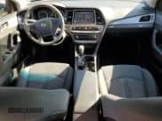 ✅ 2018 Hyundai Sonata SE • VIN: 5NPE24AF9JH693892 • Lot: 91411875. Wystawiony na Copart z przebiegiem 137 232 mil. Bezpłatny archiwum sprzedaży aukcyjnych z USA i szczegółowy raport historii pojazdu na DreamBid. Zdjęcie 8.