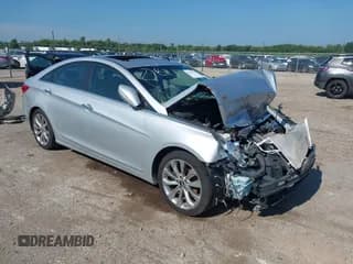 ✅ 2013 Hyundai Sonata SE • VIN: 5NPEC4AC4DH714512 • Лот: 42741550. Опубликован ранее на IAAI с пробегом Не указан. Бесплатный доступ к архиву аукционных продаж из США и подробный отчёт об истории автомобиля на DreamBid. Изображение 1.