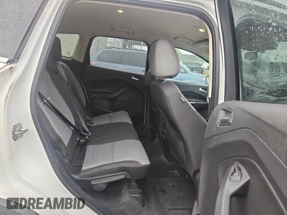 ✅ 2013 Ford Escape SE • VIN: 1FMCU9GX5DUD66443 • Lot: 58866685. Wystawiony na Copart z przebiegiem 98 082 mil. Bezpłatny archiwum sprzedaży aukcyjnych z USA i szczegółowy raport historii pojazdu na DreamBid. Zdjęcie 6.