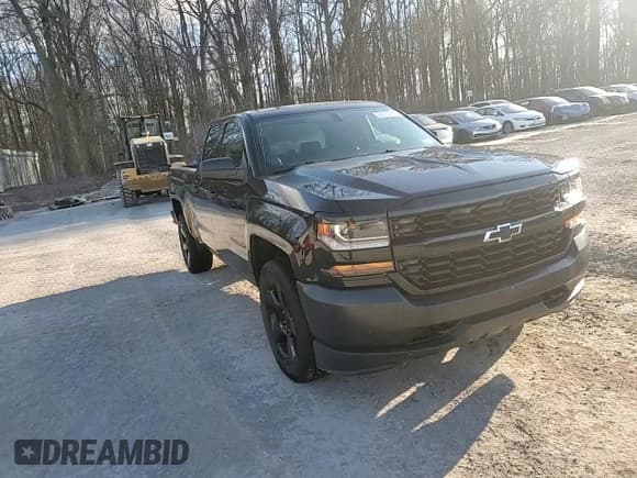 ✅ 2016 Chevrolet Silverado 1500 LS • VIN: 1GCVKNEC2GZ285015 • Лот: 88515405. Опубликован ранее на Copart с пробегом 91 996 миль. Бесплатный доступ к архиву аукционных продаж из США и подробный отчёт об истории автомобиля на DreamBid. Изображение 13.