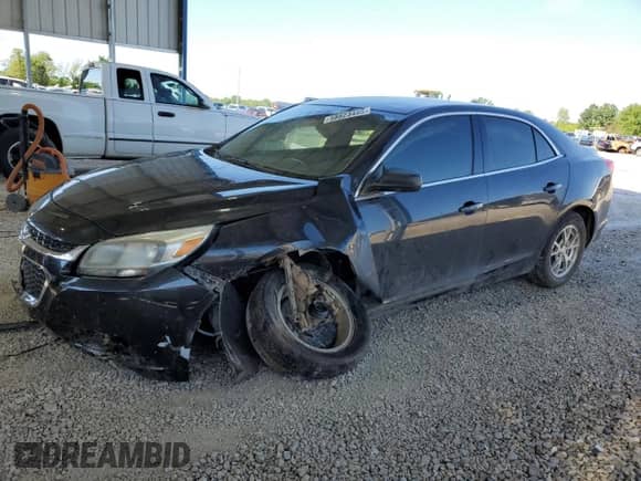2014 Chevrolet Malibu LS with VIN 1G11A5SL3EF130339, listed as a Copart auction lot 58823495 with 210,535 mi miles and Salvage title. Bid and sale history available at DreamBid. Image 1.