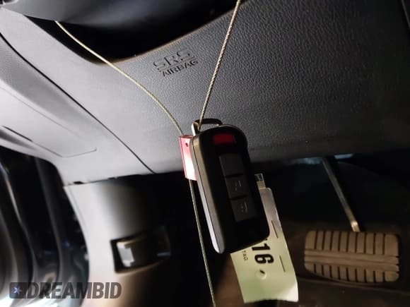 ✅ 2023 Mitsubishi Eclipse Cross SE • VIN: JA4ATWAAXPZ002117 • Lot: 43047002. Wystawiony na IAAI z przebiegiem 57 097 mil. Bezpłatny archiwum sprzedaży aukcyjnych z USA i szczegółowy raport historii pojazdu na DreamBid. Zdjęcie 11.