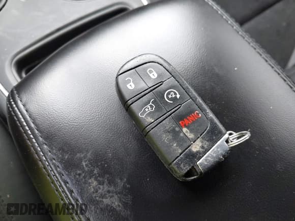 ✅ 2020 Dodge Durango GT • VIN: 1C4RDHDG6LC352925 • Лот: 42129306. Опубликован ранее на IAAI с пробегом 74 815 миль. Бесплатный доступ к архиву аукционных продаж из США и подробный отчёт об истории автомобиля на DreamBid. Изображение 11.