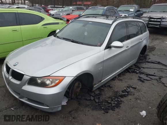 ✅ 2007 BMW 3 Series 328i • VIN: WBAVS13567FX16497 • Lot: 41395943. Listed on IAAI with 171,518 mi. Free auction sales archive from the USA and detailed vehicle history report at DreamBid. Image 2.