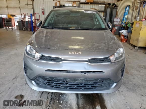 ✅ 2023 Kia Rio LX • VIN: 3KPA24AD6PE629156 • Лот: 68015725. Опубликован ранее на Copart с пробегом 12 105 миль. Бесплатный доступ к архиву аукционных продаж из США и подробный отчёт об истории автомобиля на DreamBid. Изображение 5.