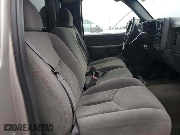 ✅ 2005 Chevrolet Silverado 1500 Z71 • VIN: 1GCEK14T65Z243521 • Лот: 84994214. Опубликован ранее на Copart с пробегом 119 503 миль. Бесплатный доступ к архиву аукционных продаж из США и подробный отчёт об истории автомобиля на DreamBid. Изображение 10.