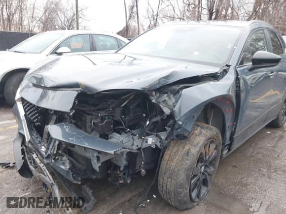 ✅ 2024 Mazda CX-30 S Carbon Edition • VIN: 3MVDMBCM6RM649875 • Lot: 41479876. Listed on IAAI with 24,468 mi. Free auction sales archive from the USA and detailed vehicle history report at DreamBid. Image 6.
