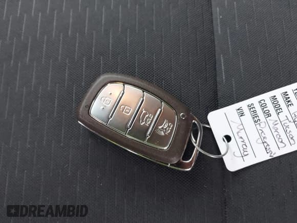 ✅ 2020 Hyundai Tucson Ultimate • VIN: KM8J3CAL7LU252200 • Lot: 41205919. Listed on IAAI with 20,299 mi. Free auction sales archive from the USA and detailed vehicle history report at DreamBid. Image 11.