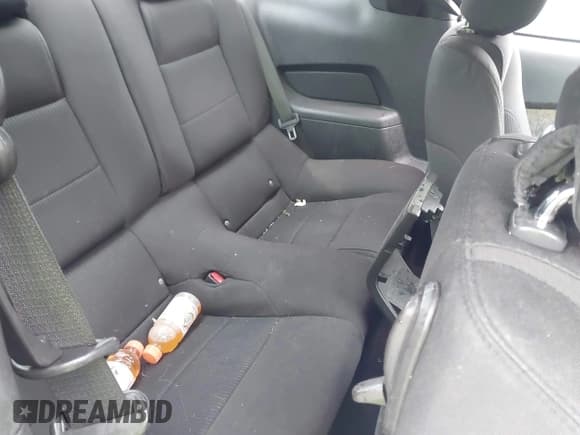 ✅ 2012 Ford Mustang Premium • VIN: 1ZVBP8AM3C5239339 • Lot: 43393515. Listed on IAAI with 170,764 mi. Free auction sales archive from the USA and detailed vehicle history report at DreamBid. Image 8.