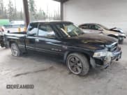 ✅ 2001 Dodge 1500 • VIN: 3B7HC13Y11M541932 • Lot: 43795281. Listed on IAAI with 208,984 mi. Free auction sales archive from the USA and detailed vehicle history report at DreamBid. Image 1.