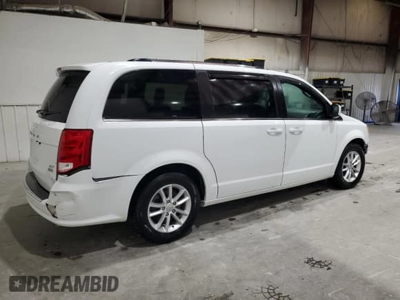 ✅ 2019 Dodge Grand Caravan SXT • VIN: 2C4RDGCG6KR799949 • Лот: 92449285. Опубликован ранее на Copart с пробегом 172 042 миль. Бесплатный доступ к архиву аукционных продаж из США и подробный отчёт об истории автомобиля на DreamBid. Изображение 3.