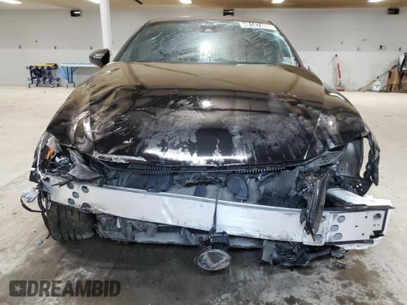 ✅ 2019 Lexus IS 350 • VIN: JTHBZ1D25K5035170 • Lot: 48147405. Listed on Copart with 104,701 mi. Free auction sales archive from the USA and detailed vehicle history report at DreamBid. Image 5.