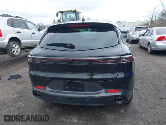 2024 Dodge Hornet R/T z VIN ZACPDFCW5R3A15632, wystawiony jako IAAI lot #41721818 z przebiegiem 13 541 mil mil oraz . Historia ofert i sprzedaży dostępna na DreamBid. Obrazek 16.