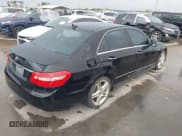 ✅ 2013 Mercedes-Benz E 350 Luxury • VIN: WDDHF5KB2DA764158 • Lot: 42898282. Wystawiony na IAAI z przebiegiem 130 537 mil. Bezpłatny archiwum sprzedaży aukcyjnych z USA i szczegółowy raport historii pojazdu na DreamBid. Zdjęcie 4.