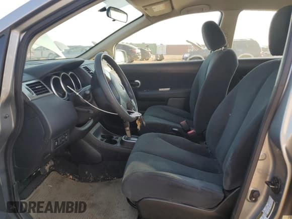 ✅ 2012 Nissan Versa S • VIN: 3N1BC1CP2CK807084 • Lot: 81529535. Listed on Copart with 88,267 mi. Free auction sales archive from the USA and detailed vehicle history report at DreamBid. Image 7.