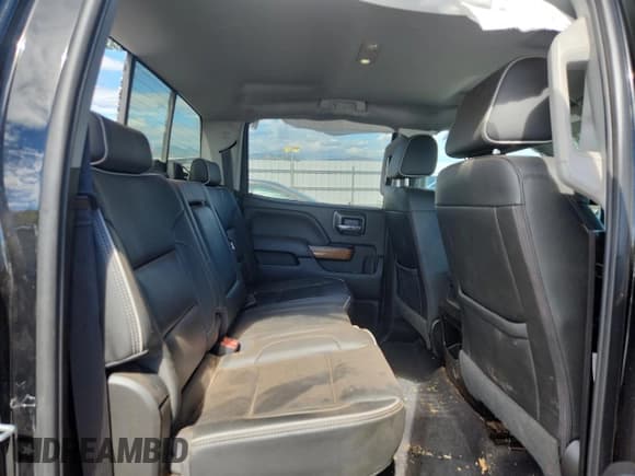 ✅ 2019 Chevrolet Silverado 2500HD High Country • VIN: 1GC1KUEY5KF117111 • Lot: 70201175. Listed on Copart with 133,769 mi. Free auction sales archive from the USA and detailed vehicle history report at DreamBid. Image 10.