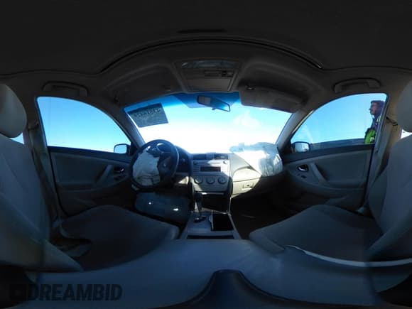 ✅ 2011 Toyota Camry LE • VIN: 4T4BF3EK9BR138152 • Lot: 43516429. Wystawiony na IAAI z przebiegiem 115 298 mil. Bezpłatny archiwum sprzedaży aukcyjnych z USA i szczegółowy raport historii pojazdu na DreamBid. Zdjęcie 18.