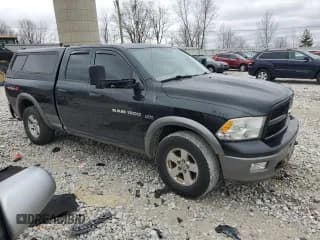 ✅ 2010 Dodge 1500 Laramie • VIN: 1D7RV1GT4AS186572 • Lot: 51279975. Wystawiony na Copart z przebiegiem 189 093 mil. Bezpłatny archiwum sprzedaży aukcyjnych z USA i szczegółowy raport historii pojazdu na DreamBid. Zdjęcie 4.