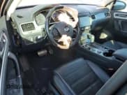 ✅ 2016 Volkswagen Touareg Lux • VIN: WVGEP9BP6GD003404 • Lot: 86789694. Listed on Copart with 124,913 mi. Free auction sales archive from the USA and detailed vehicle history report at DreamBid. Image 8.