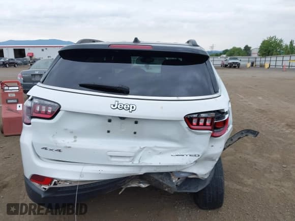 ✅ 2023 Jeep Compass Limited • VIN: 3C4NJDCNXPT569145 • Lot: 42781504. Wystawiony na IAAI z przebiegiem 39 954 mil. Bezpłatny archiwum sprzedaży aukcyjnych z USA i szczegółowy raport historii pojazdu na DreamBid. Zdjęcie 16.