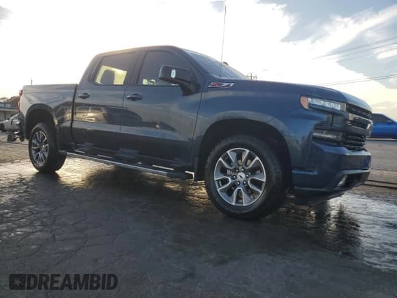 ✅ 2022 Chevrolet Silverado 1500 RST • VIN: 1GCUYEED2NZ234971 • Lot: 92379515. Wystawiony na Copart z przebiegiem 57 586 mil. Bezpłatny archiwum sprzedaży aukcyjnych z USA i szczegółowy raport historii pojazdu na DreamBid. Zdjęcie 4.