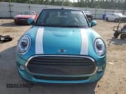 ✅ 2018 MINI Convertible Cooper • VIN: WMWWG5C53J3D00545 • Лот: 67728544. Опубликован ранее на Copart с пробегом 16 446 миль. Бесплатный доступ к архиву аукционных продаж из США и подробный отчёт об истории автомобиля на DreamBid. Изображение 5.