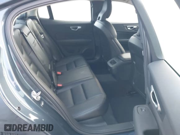 ✅ 2025 Volvo S60 Core • VIN: 7JRL12FJ8SG362112 • Lot: 43809675. Listed on IAAI with 9,597 mi. Free auction sales archive from the USA and detailed vehicle history report at DreamBid. Image 8.