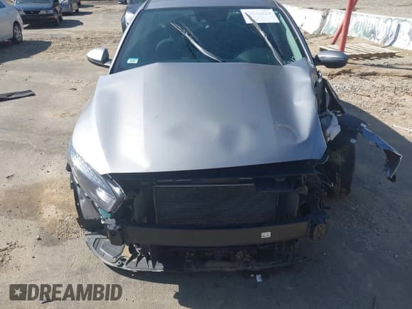 ✅ 2023 Kia Forte LXS • VIN: 3KPF24AD7PE672054 • Lot: 41841524. Wystawiony na IAAI z przebiegiem 50 022 mil. Bezpłatny archiwum sprzedaży aukcyjnych z USA i szczegółowy raport historii pojazdu na DreamBid. Zdjęcie 18.