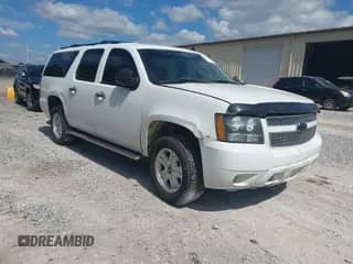 2007 Chevrolet Suburban LTZ with VIN 3GNFK163X7G288232, listed as a IAAI auction lot 43304593 with 270,970 mi miles and . Bid and sale history available at DreamBid. Image 1.