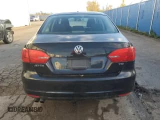 ✅ 2014 Volkswagen Jetta SE • VIN: 3VWD07AJ8EM274002 • Lot: 90781355. Wystawiony na Copart z przebiegiem 225 445 mil. Bezpłatny archiwum sprzedaży aukcyjnych z USA i szczegółowy raport historii pojazdu na DreamBid. Zdjęcie 6.