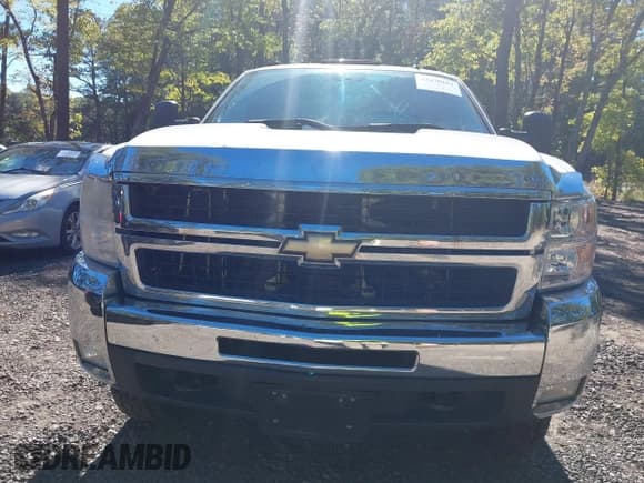 ✅ 2009 Chevrolet Silverado 2500HD LT • VIN: 1GCHK53KX9F183182 • Лот: 43470161. Опубликован ранее на IAAI с пробегом 117 211 миль. Бесплатный доступ к архиву аукционных продаж из США и подробный отчёт об истории автомобиля на DreamBid. Изображение 12.