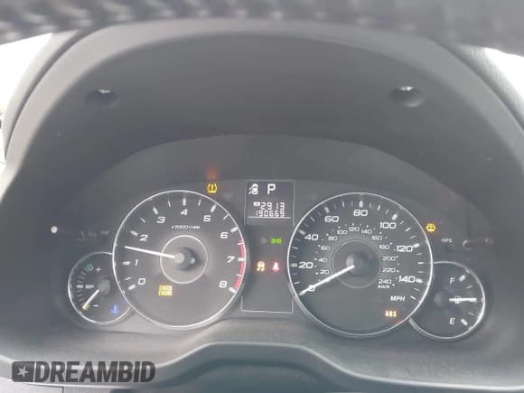 ✅ 2012 Subaru Outback Prem • VIN: 4S4BRCCC5C3243551 • Lot: 43416632. Wystawiony na IAAI z przebiegiem 190 669 mil. Bezpłatny archiwum sprzedaży aukcyjnych z USA i szczegółowy raport historii pojazdu na DreamBid. Zdjęcie 7.