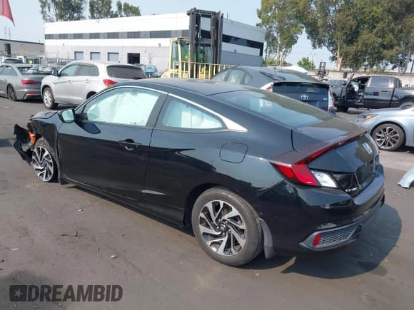 ✅ 2018 Honda Civic LX • VIN: 2HGFC4B5XJH308406 • Lot: 42899539. Wystawiony na IAAI z przebiegiem 81 266 mil. Bezpłatny archiwum sprzedaży aukcyjnych z USA i szczegółowy raport historii pojazdu na DreamBid. Zdjęcie 3.