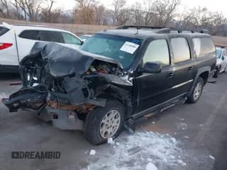 ✅ 2003 Chevrolet Suburban LS • VIN: 3GNFK16Z23G331959 • Лот: 41328080. Опубликован ранее на IAAI с пробегом 216 409 миль. Бесплатный доступ к архиву аукционных продаж из США и подробный отчёт об истории автомобиля на DreamBid. Изображение 2.