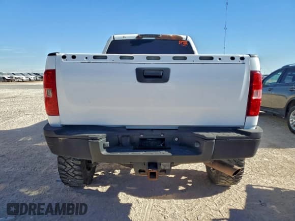 ✅ 2011 Chevrolet Silverado 2500HD LT • VIN: 1GC1KXCG9BF247713 • Лот: 96453295. Опубликован ранее на Copart с пробегом 252 896 миль. Бесплатный доступ к архиву аукционных продаж из США и подробный отчёт об истории автомобиля на DreamBid. Изображение 6.