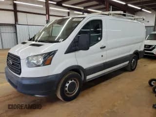 ✅ 2017 Ford Transit • VIN: 1FTYE1YMXHKA68050 • Lot: 54869685. Wystawiony na Copart z przebiegiem 186 313 mil. Bezpłatny archiwum sprzedaży aukcyjnych z USA i szczegółowy raport historii pojazdu na DreamBid. Zdjęcie 1.