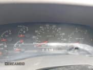 ✅ 2001 Ford F-250 XL • VIN: 1FTNW20F11ED18881 • Lot: 42125369. Wystawiony na IAAI z przebiegiem 156 856 mil. Bezpłatny archiwum sprzedaży aukcyjnych z USA i szczegółowy raport historii pojazdu na DreamBid. Zdjęcie 7.