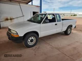 2003 Chevrolet S-10 LS z VIN 1GCDT19X038185607, wystawiony jako Copart lot #82764965 z przebiegiem 72 381 mil mil oraz Szkoda całkowita • Salvage title. Historia ofert i sprzedaży dostępna na DreamBid. Obrazek 1.
