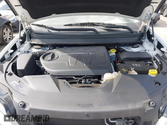 ✅ 2019 Jeep Cherokee Trailhawk • VIN: 1C4PJMBX5KD216306 • Lot: 43300199. Listed on IAAI with 103,599 mi. Free auction sales archive from the USA and detailed vehicle history report at DreamBid. Image 10.