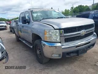 ✅ 2009 Chevrolet Silverado 2500HD LT • VIN: 1GCHK53K49F105402 • Лот: 42217850. Опубликован ранее на IAAI с пробегом 141 719 миль. Бесплатный доступ к архиву аукционных продаж из США и подробный отчёт об истории автомобиля на DreamBid. Изображение 1.