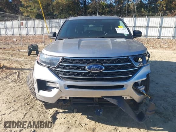 ✅ 2023 Ford Explorer XLT • VIN: 1FMSK7DH0PGB91041 • Lot: 43523330. Listed on IAAI with 72,841 mi. Free auction sales archive from the USA and detailed vehicle history report at DreamBid. Image 12.