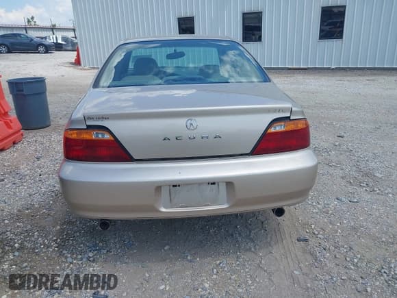 ✅ 2000 Acura TL • VIN: 19UUA5660YA034387 • Lot: 42993062. Listed on IAAI with 210,103 mi. Free auction sales archive from the USA and detailed vehicle history report at DreamBid. Image 16.