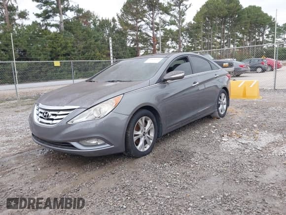 ✅ 2012 Hyundai Sonata SE • VIN: 5NPEC4AC6CH313719 • Lot: 43635522. Listed on IAAI with 161,875 mi. Free auction sales archive from the USA and detailed vehicle history report at DreamBid. Image 2.