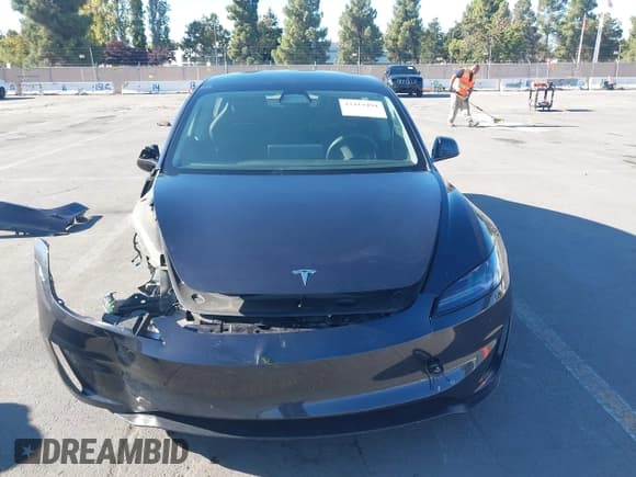 ✅ 2024 Tesla Model 3 Performance • VIN: 5YJ3E1ET9RF842082 • Lot: 43419494. Wystawiony na IAAI z przebiegiem 10 544 mil. Bezpłatny archiwum sprzedaży aukcyjnych z USA i szczegółowy raport historii pojazdu na DreamBid. Zdjęcie 12.