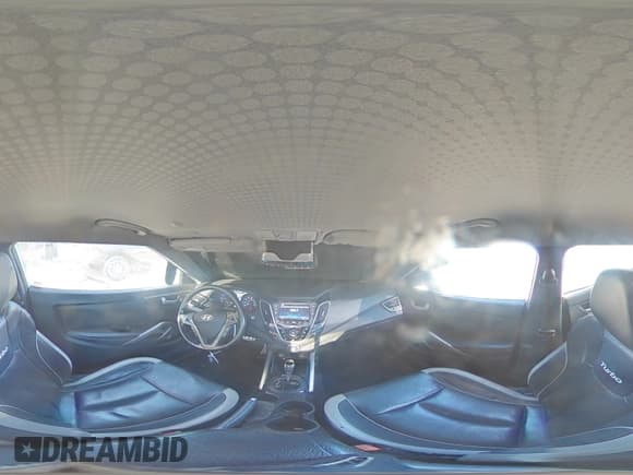 ✅ 2014 Hyundai Veloster Turbo • VIN: KMHTC6AE9EU183007 • Lot: 77971954. Wystawiony na Copart z przebiegiem 105 502 mil. Bezpłatny archiwum sprzedaży aukcyjnych z USA i szczegółowy raport historii pojazdu na DreamBid. Zdjęcie 14.