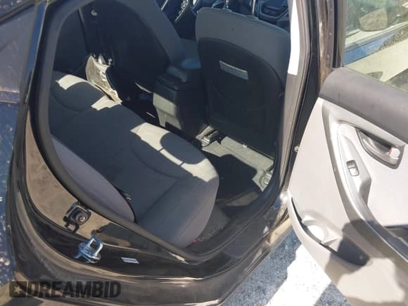 ✅ 2015 Hyundai Elantra Limited • VIN: KMHDH4AE0FU355436 • Lot: 42703525. Listed on IAAI with 67,076 mi. Free auction sales archive from the USA and detailed vehicle history report at DreamBid. Image 8.